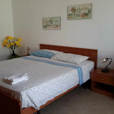 - Salento 4+1 Feriehus *
